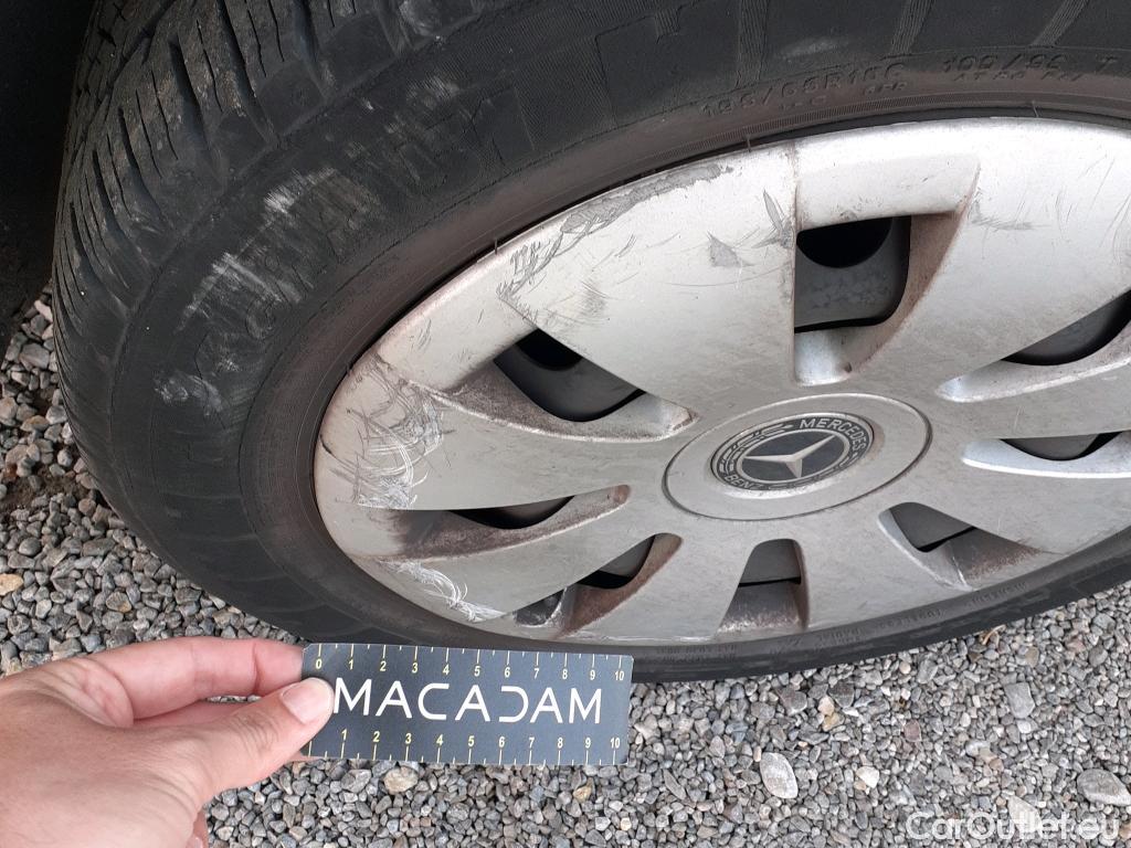  Mercedes  Vito MERCEDES-BENZ  / 2014 / 4P / furgón 111 CDI Larga #59