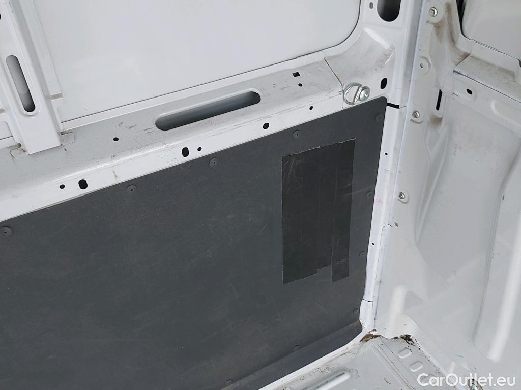  Opel  Movano OPEL  / 2021 / 4P / furgón Base L2H2 3.5T 2.2 BHDi 88kW #13