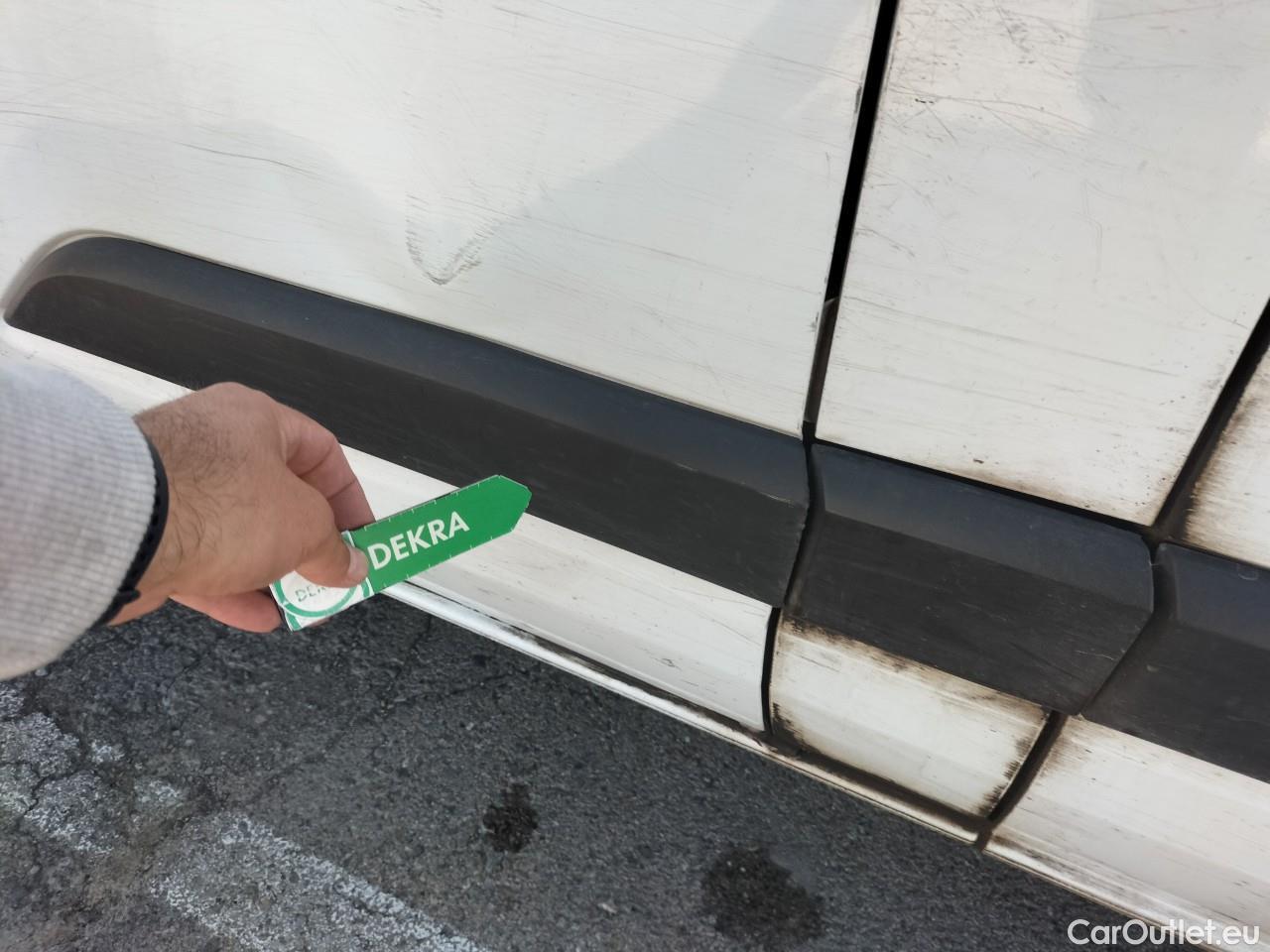 Ford  Transit  Custom Furgón 280 L1 Trend TDCi 105CV MT6 E6dT #26