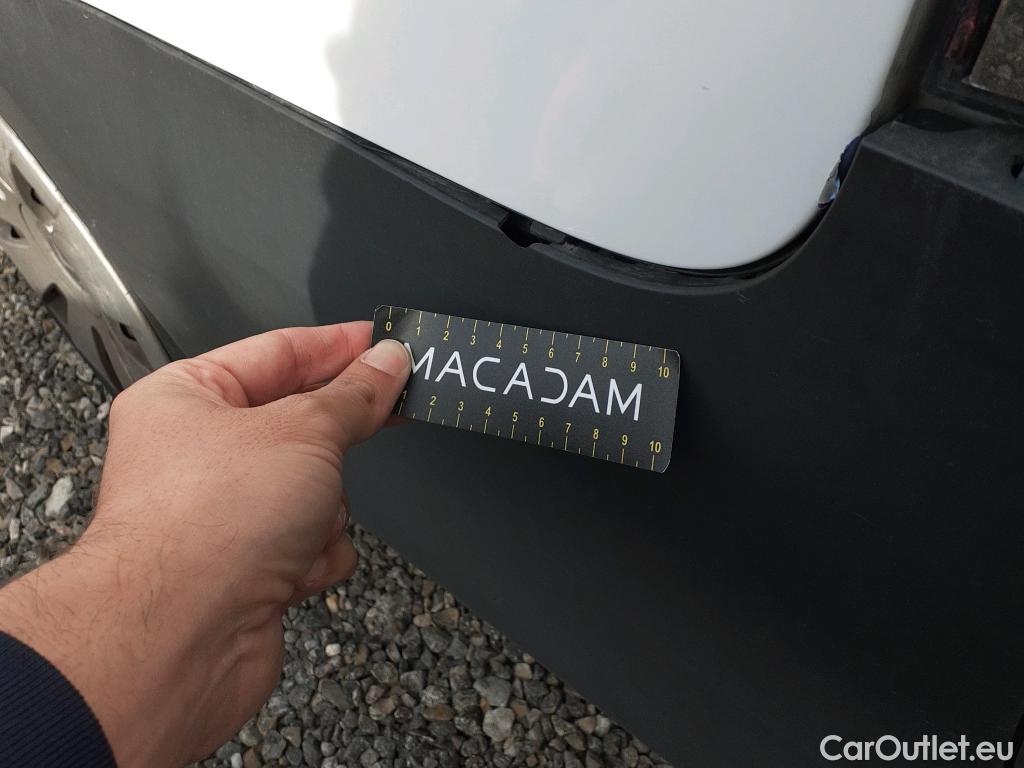  Mercedes  Vito MERCEDES-BENZ  / 2014 / 4P / furgón 111 CDI Larga #35