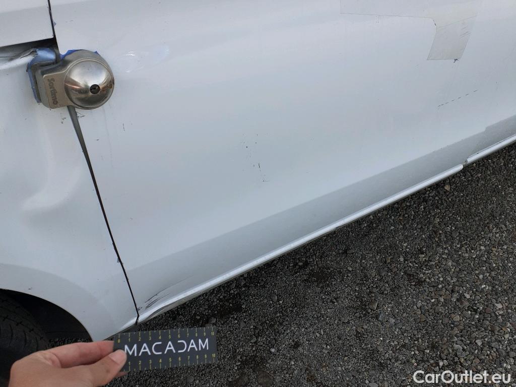  Mercedes  Vito MERCEDES-BENZ  / 2014 / 4P / furgón 111 CDI Larga #13