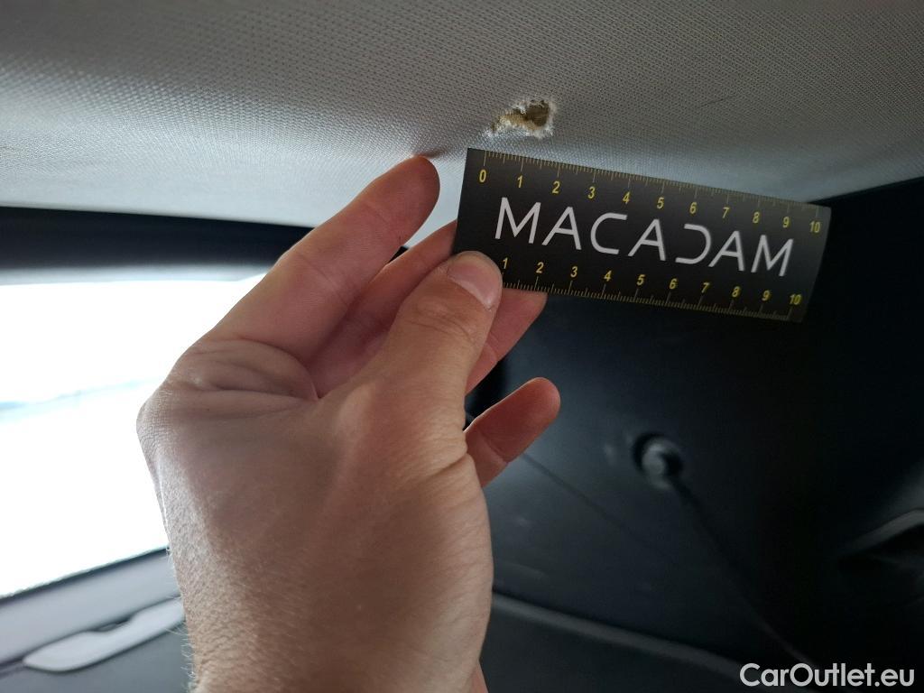 Ford  Kuga FORD  / 2019 / 5P / SUV 2.5 190 hybrid Flexifuel Pshift Titanium #10