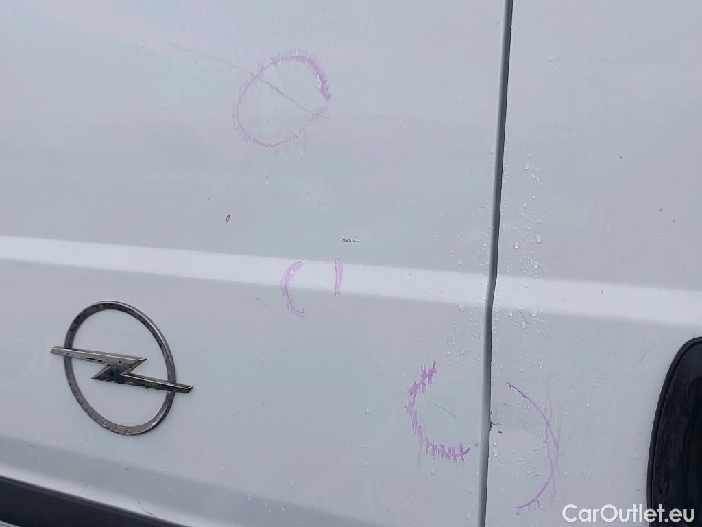  Opel  Movano OPEL  / 2021 / 4P / furgón Base L2H2 3.5T 2.2 BHDi 88kW #31