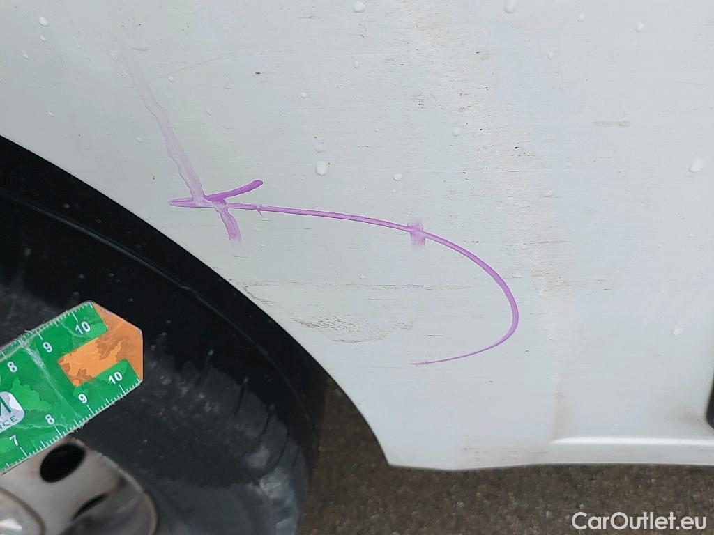  Opel  Movano OPEL  / 2021 / 4P / furgón Base L2H2 3.5T 2.2 BHDi 88kW #24