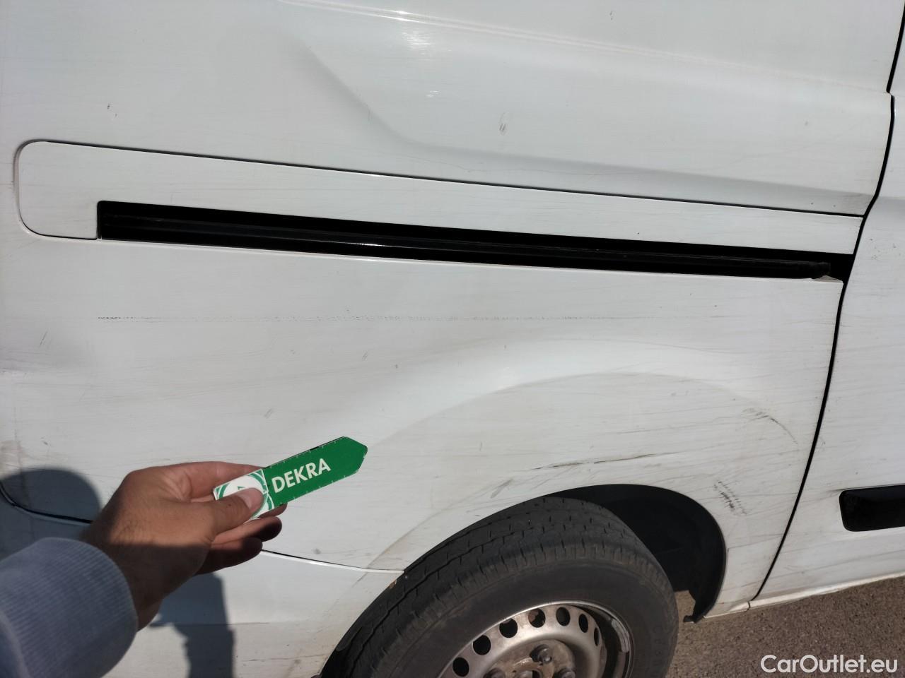 Ford  Transit  Custom Furgón 280 L1 Trend TDCi 105CV MT6 E6dT #68