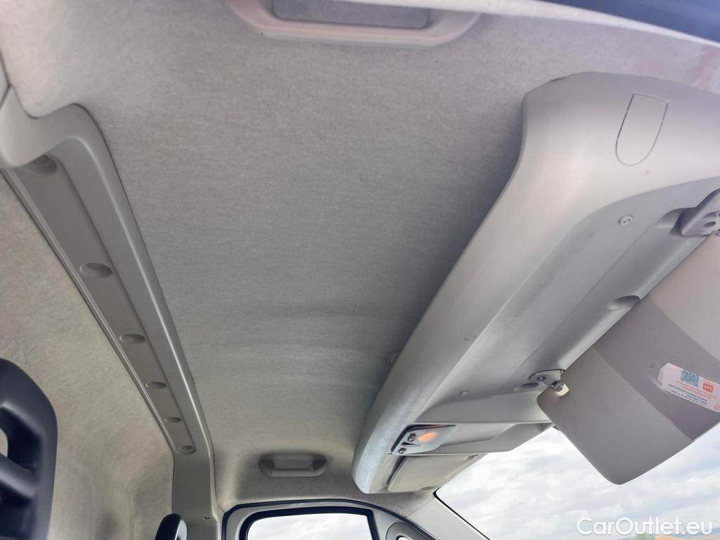 Citroen  Jumper CITROEN  / 2014 / 4P / furgón BlueHDi 103KW (140CV) Furgón 33L2H1  #12