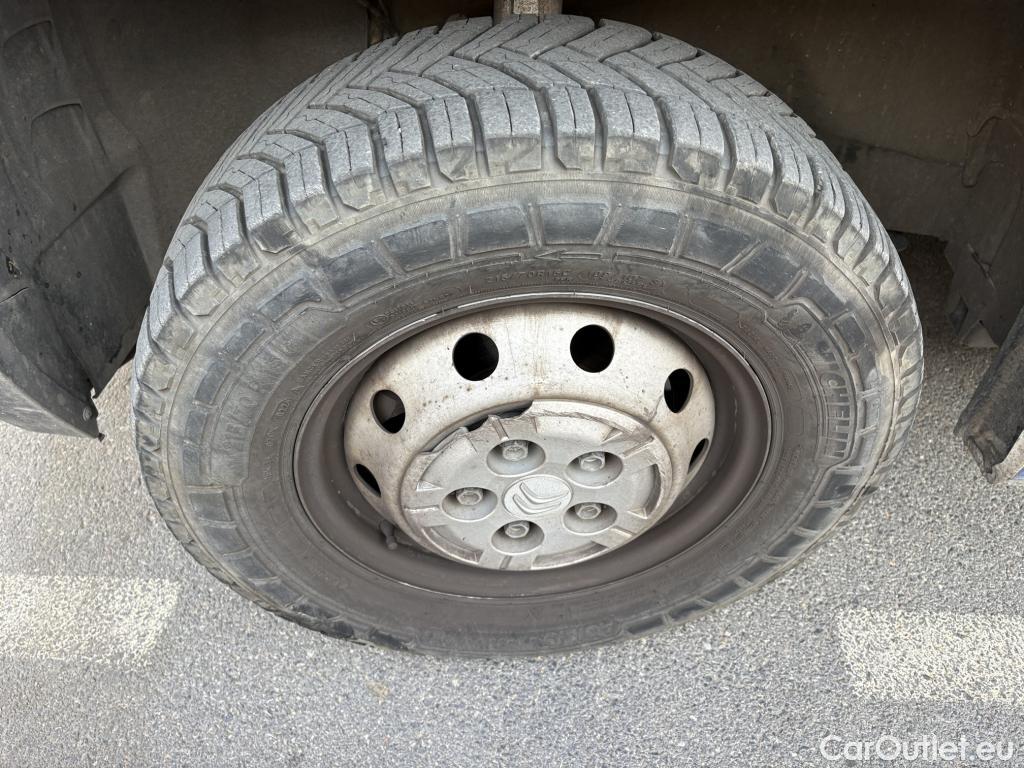 Citroen  Jumper CITROEN  / 2014 / 4P / furgón BlueHDi 103KW (140CV) Furgón 33L2H1  #45