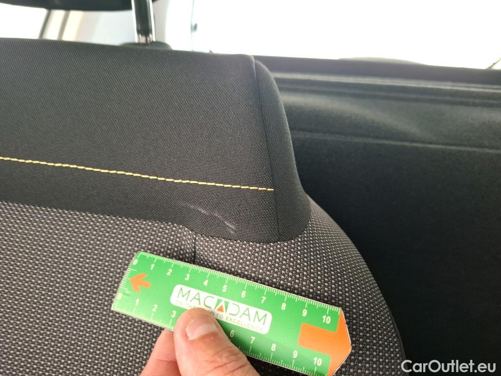 Citroen  C3  Société Feel Business R 1.2 PureTech 80CV BVM5 E6 #21