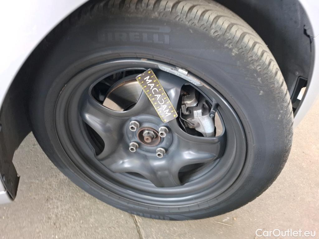  Renault  Clio  V Business 1.6 E-TECH Hybrid 140CV BVA6 E6d #42