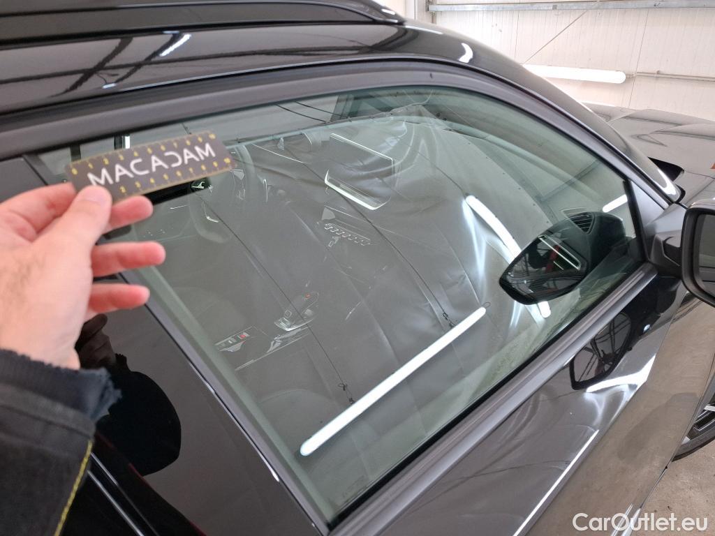 Peugeot  2008  Allure Business 1.2 PureTech 130CV BVA8 E6d #11