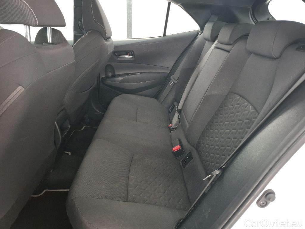 Toyota  Corolla TOYOTA  / 2018 / 5P / Berline Hybride 122h Dynamic Business #9