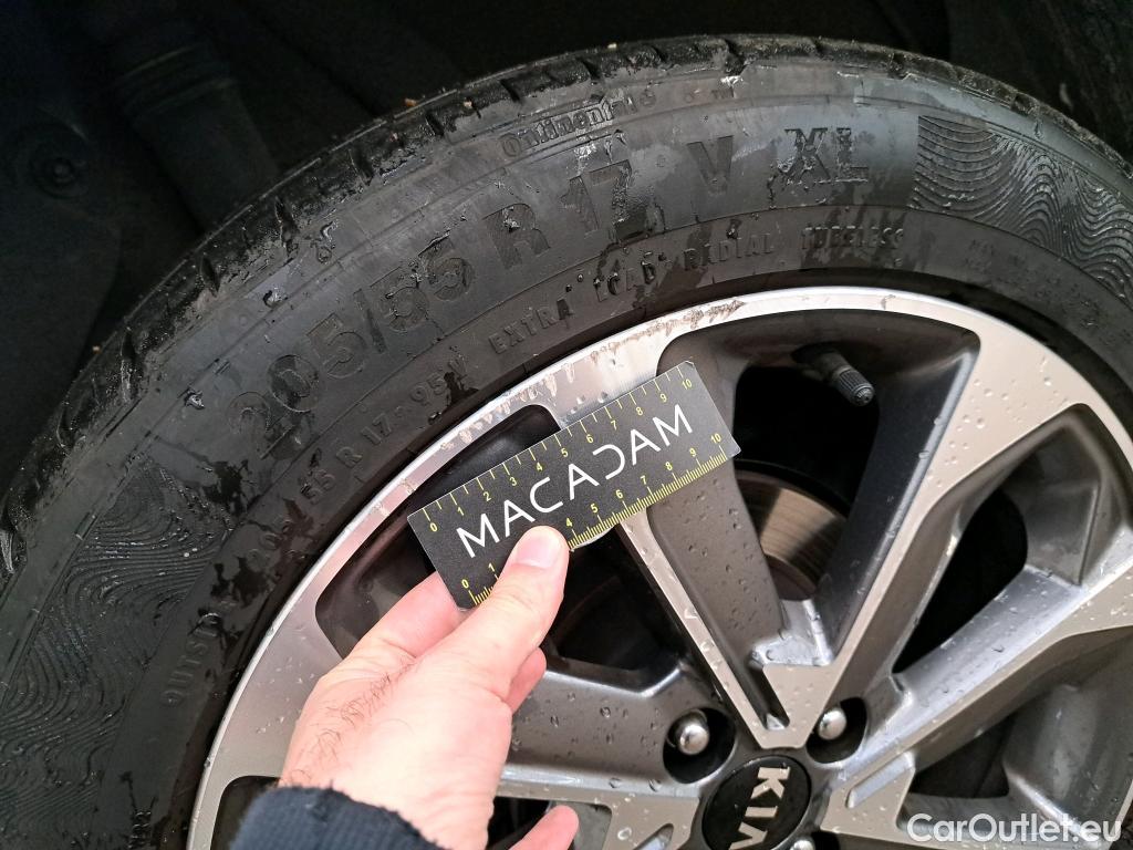 KIA  STONIC  Active 1.0 T-GDI 120CV BVA7 E6dT #41