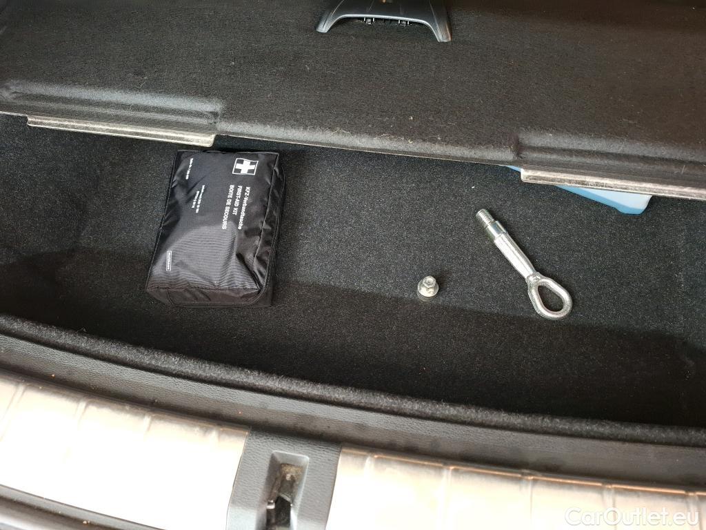 Bmw  X1 Série  sDrive 20d M Sport 2.0 190CV BVA8 E6 #11