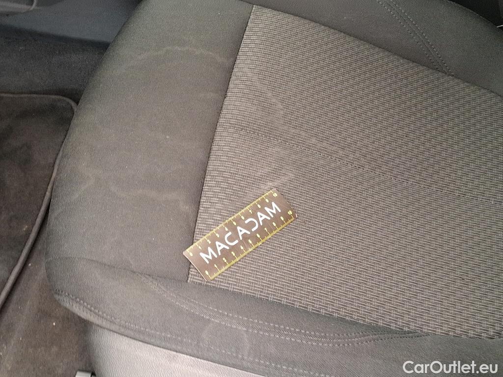 Bmw  Serie 1 BMW Série 1 / 2019 / 5P / Berline 116i DKG7 Business Design #17