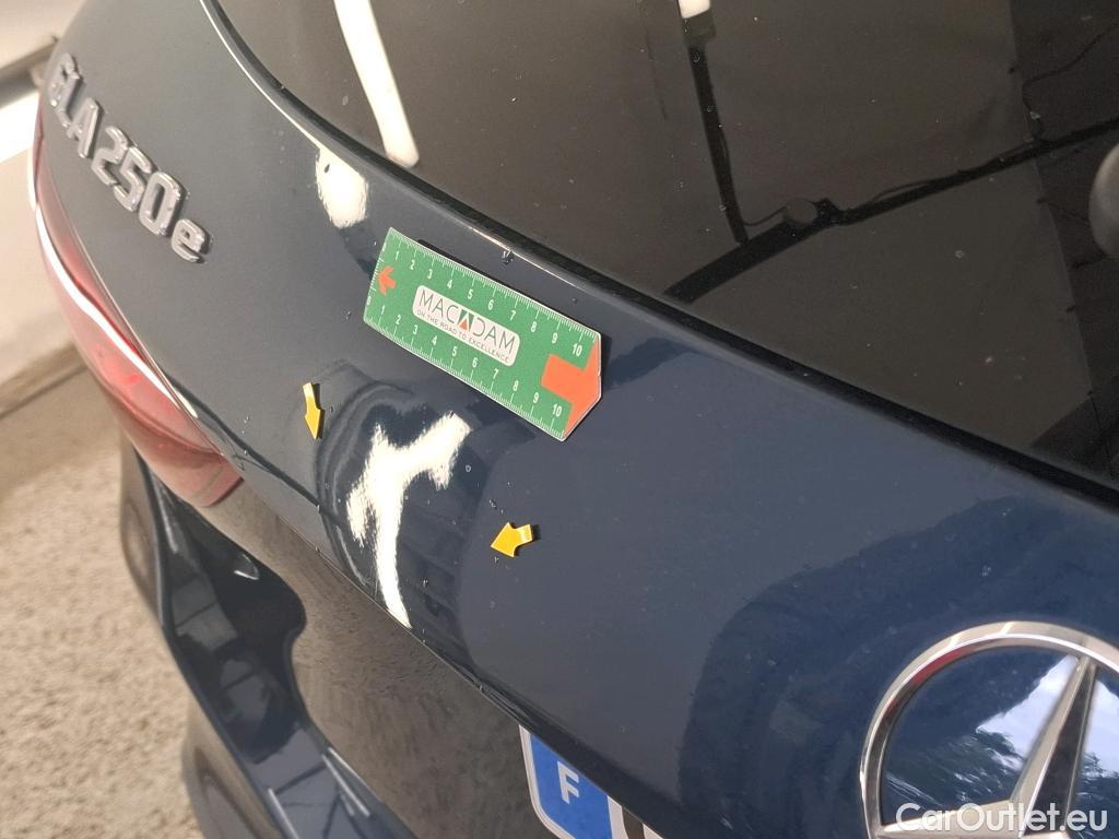 Mercedes  GLA MERCEDES-BENZ  / 2020 / 5P / SUV  250 e BUSINESS LINE DCT #4