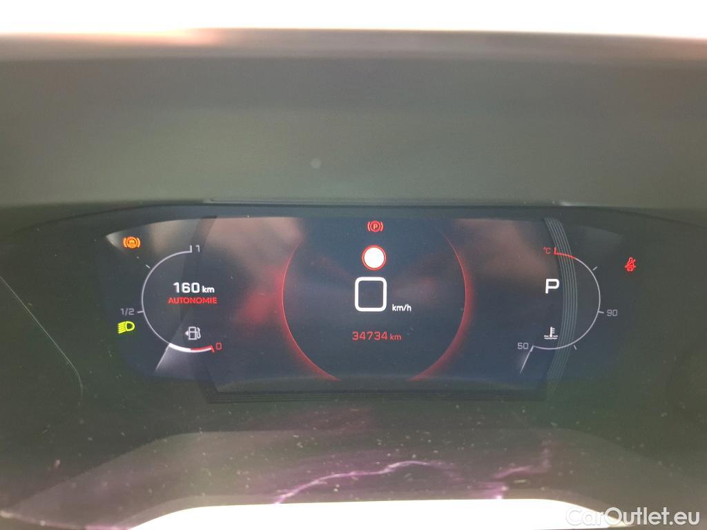 Peugeot  2008  Allure Business 1.2 PureTech 130CV BVA8 E6d #6