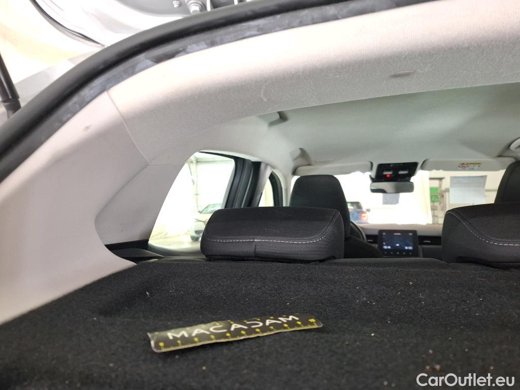  Renault  Clio  V Business 1.6 E-TECH Hybrid 140CV BVA6 E6d #21