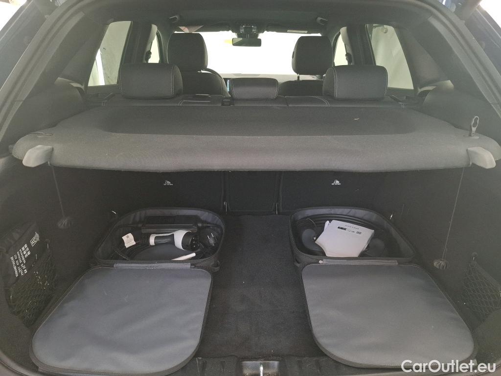 Mercedes  GLA MERCEDES-BENZ  / 2020 / 5P / SUV  250 e BUSINESS LINE DCT #10