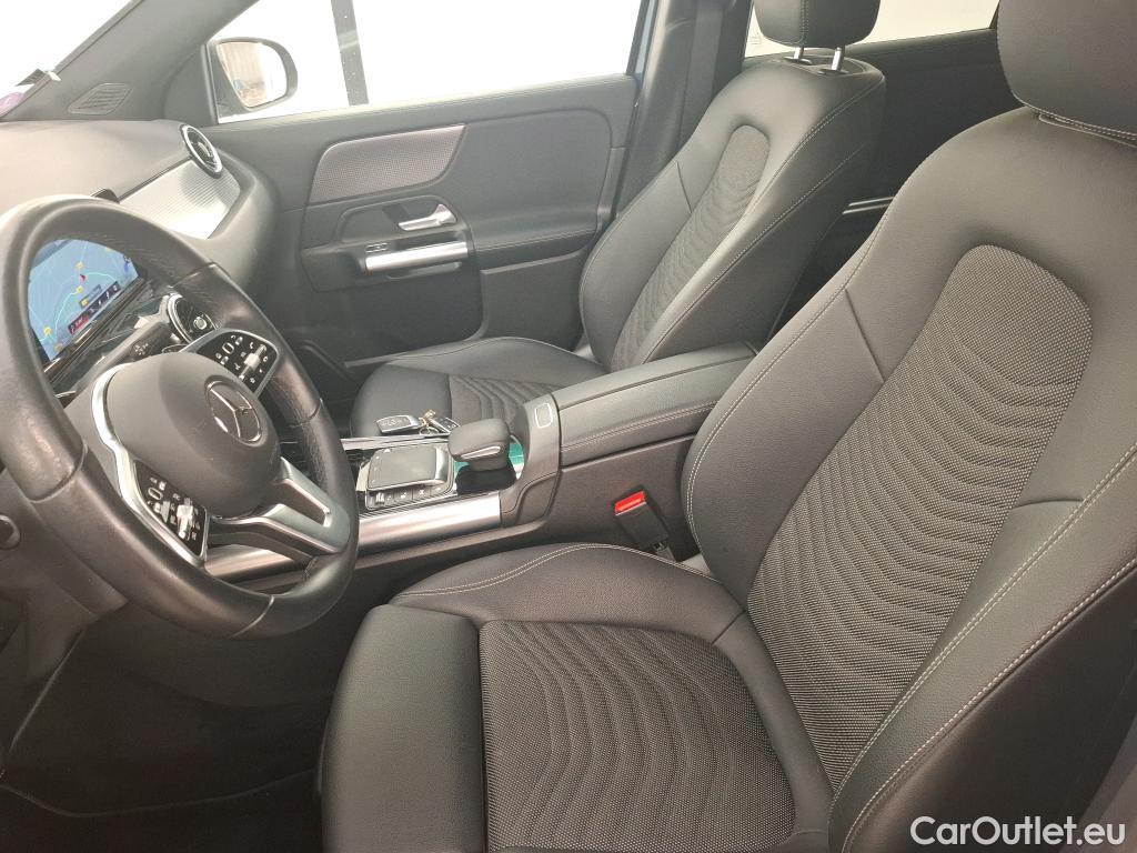 Mercedes  GLA MERCEDES-BENZ  / 2020 / 5P / SUV  250 e BUSINESS LINE DCT #13
