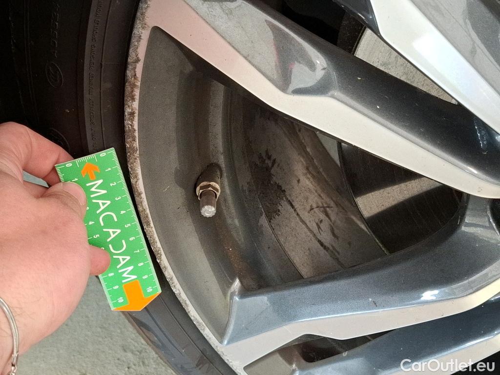 Bmw  X1 Série  sDrive 20d M Sport 2.0 190CV BVA8 E6 #17