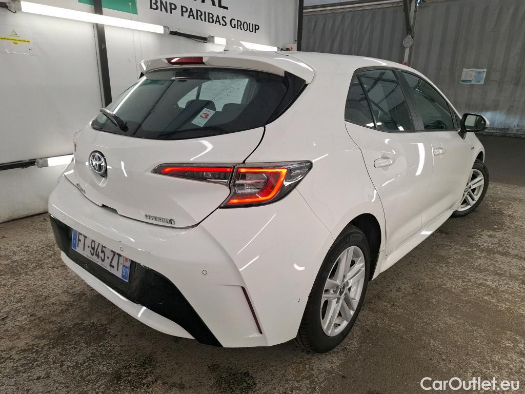 Toyota  Corolla TOYOTA  / 2018 / 5P / Berline Hybride 122h Dynamic Business #3