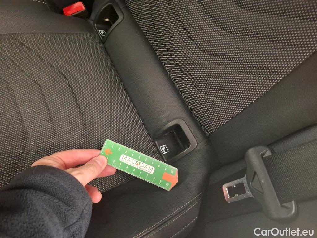 Mercedes  GLA MERCEDES-BENZ  / 2020 / 5P / SUV  250 e BUSINESS LINE DCT #16