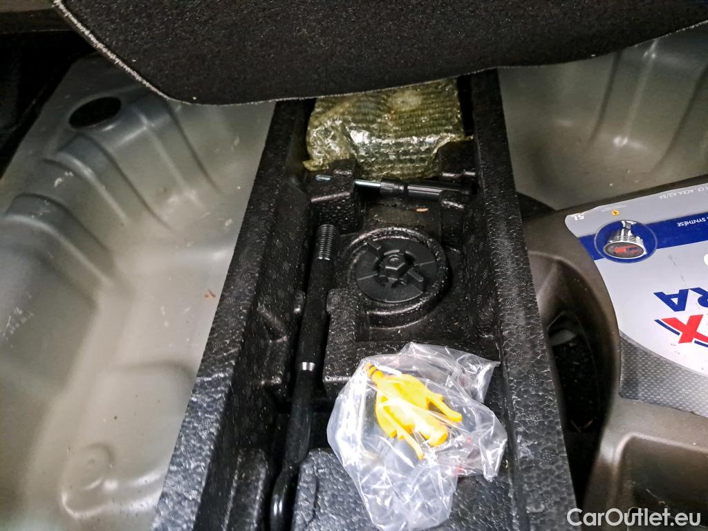 KIA  STONIC  Active 1.0 T-GDI 120CV BVA7 E6dT #12