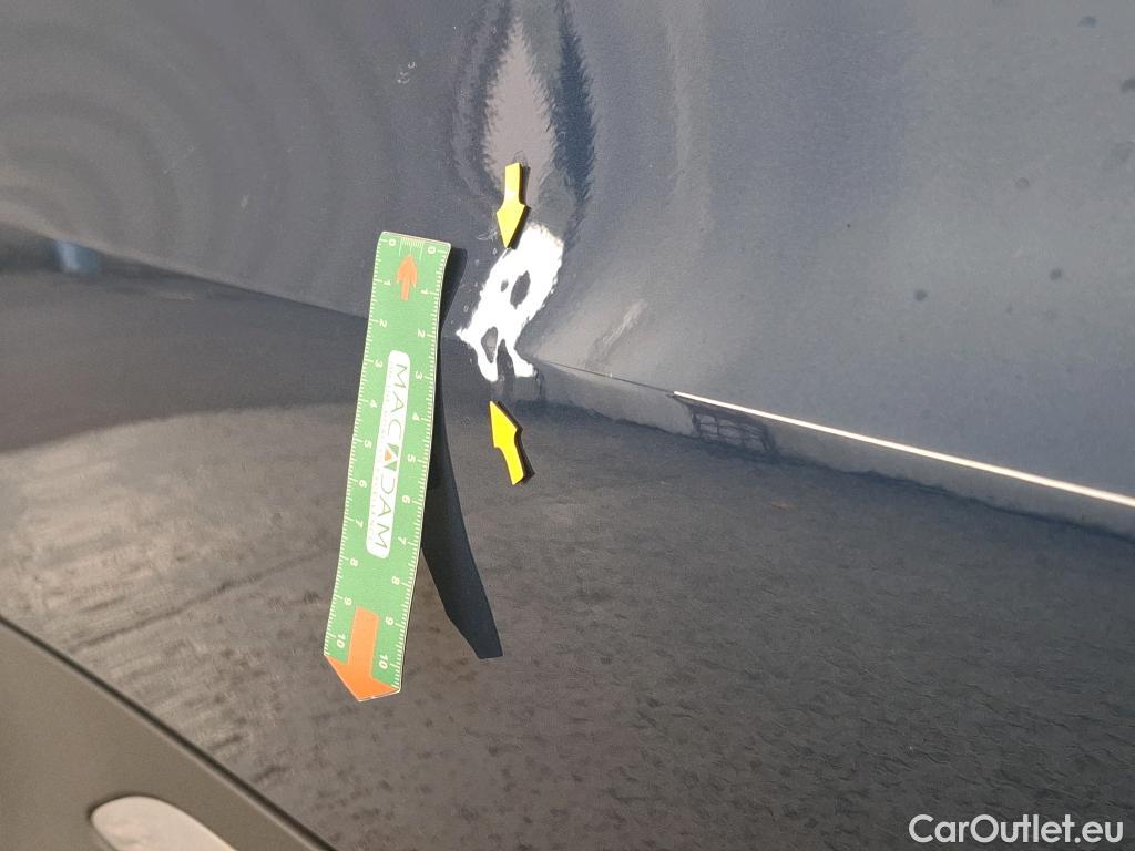 Mercedes  GLA MERCEDES-BENZ  / 2020 / 5P / SUV  250 e BUSINESS LINE DCT #12