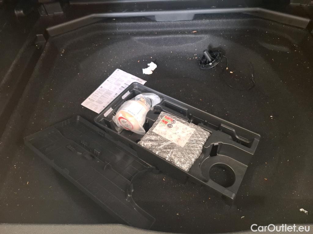 Peugeot  3008 PEUGEOT  5p SUV BlueHDi 130 S&S EAT8 ALLURE BUSINESS #11