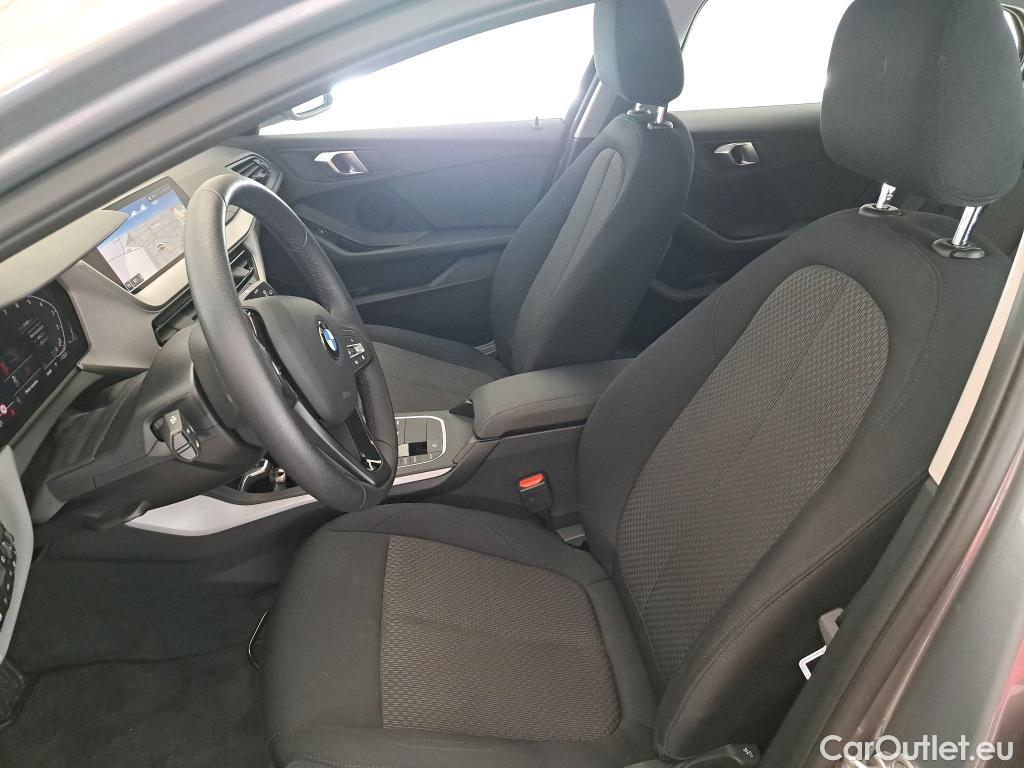 Bmw  Serie 1 BMW Série 1 / 2019 / 5P / Berline 116i DKG7 Business Design #8