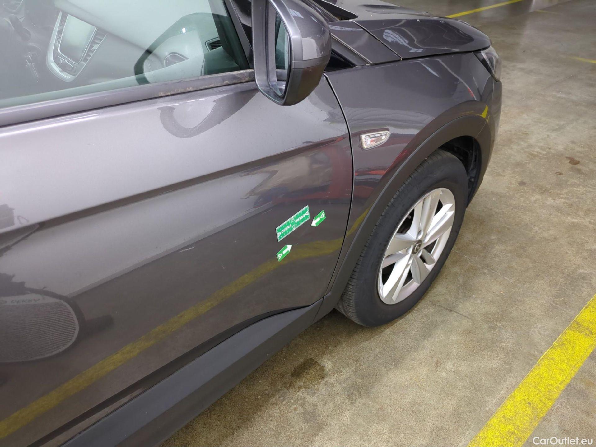 Opel   Grandland X Grandland X Edition 1.5 130CV BVA8 E6d #29