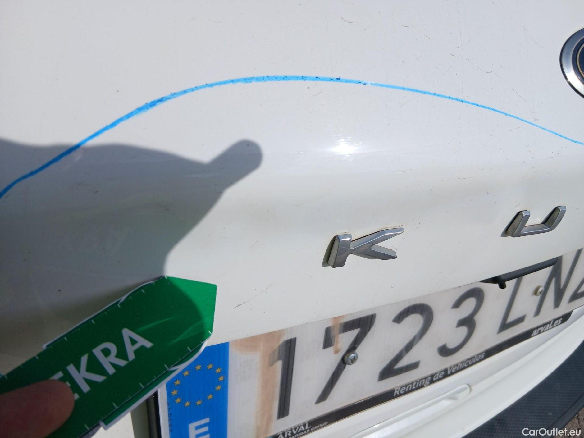  Ford  Kuga FORD  / 2019 / 5P / todoterreno Titanium 1.5 EcoBoost 110kW (150CV) #24