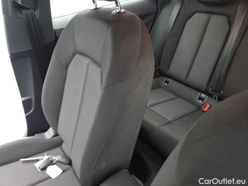 Audi  A3 Audi  Sportback 2.0 30 TDi 85kW 5d #94