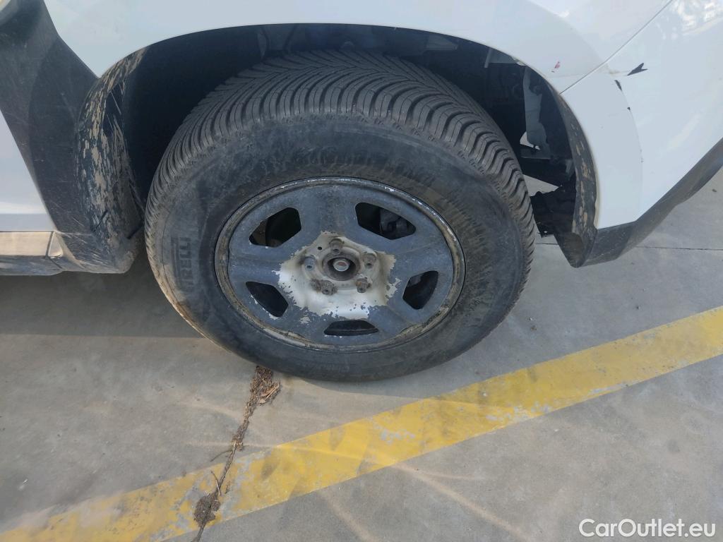  Dacia  Duster  II Comfort 4WD 1.6 SCe 115CV MT6 E6 #33