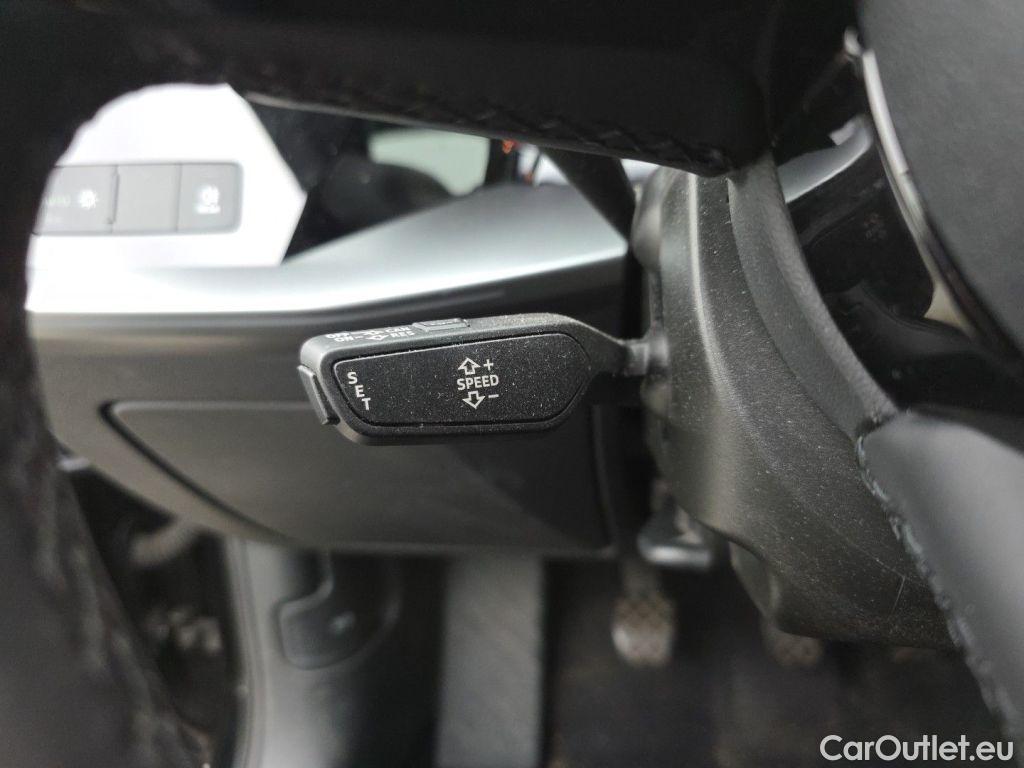 Audi  A3 Audi  Sportback 2.0 30 TDi 85kW 5d #37