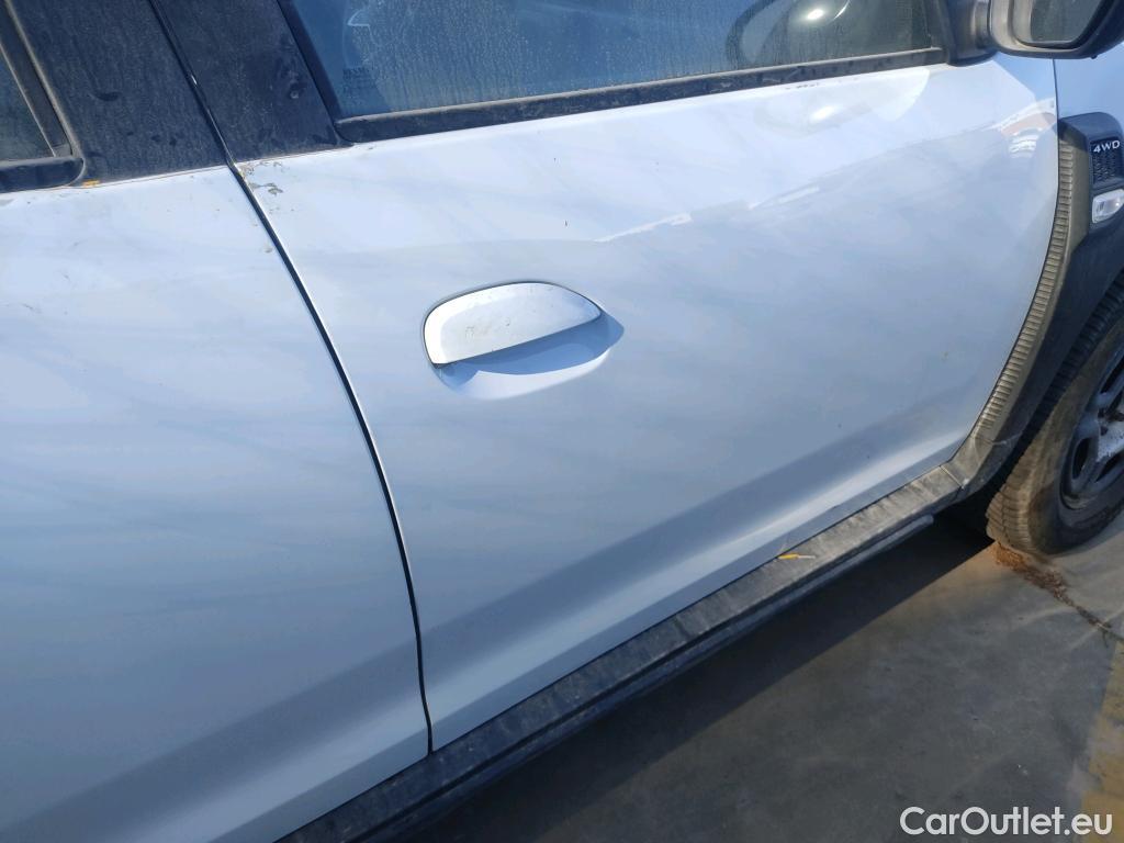  Dacia  Duster  II Comfort 4WD 1.6 SCe 115CV MT6 E6 #41