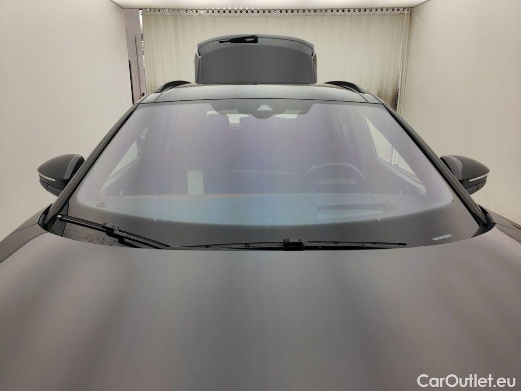 Volkswagen  ID.4 Volkswagen  77kWh Pro Tech 5d #17