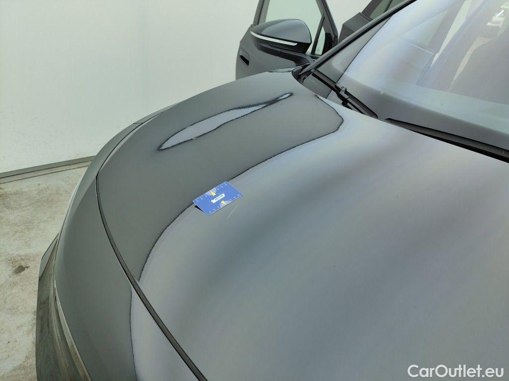 Volkswagen  ID.4 Volkswagen  77 kWh - Max 5d #32