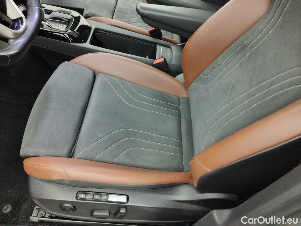 Volkswagen  ID.4 Volkswagen  77kWh Pro Tech 5d #62