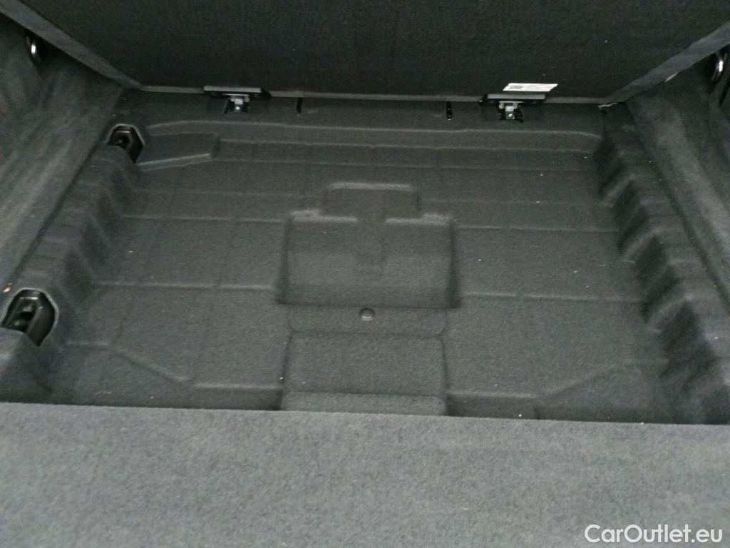 Bmw  Serie 3 BMW 3 Reeks Touring 320d (140 kW) 5d Luxury Line (total options: 12,091 Ex.Vat) #16