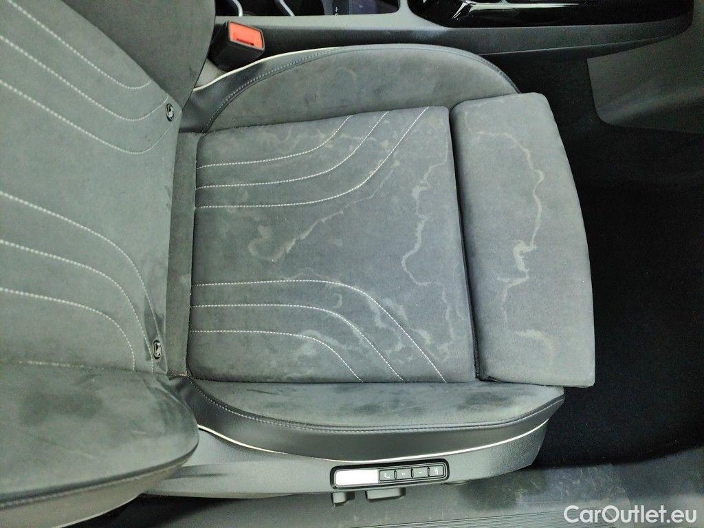 Volkswagen  ID.4 Volkswagen  77 kWh - Max 5d #82