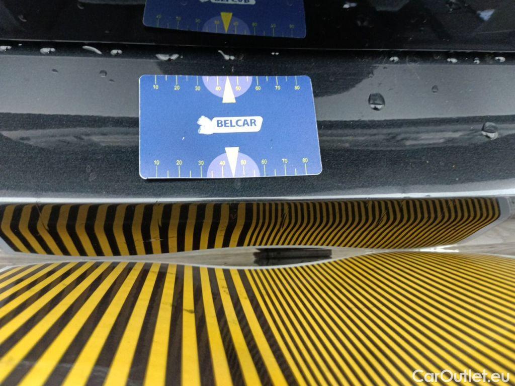 Bmw  Serie 3 BMW 3 Reeks Touring 320d (140 kW) 5d Luxury Line (total options: 12,091 Ex.Vat) #39