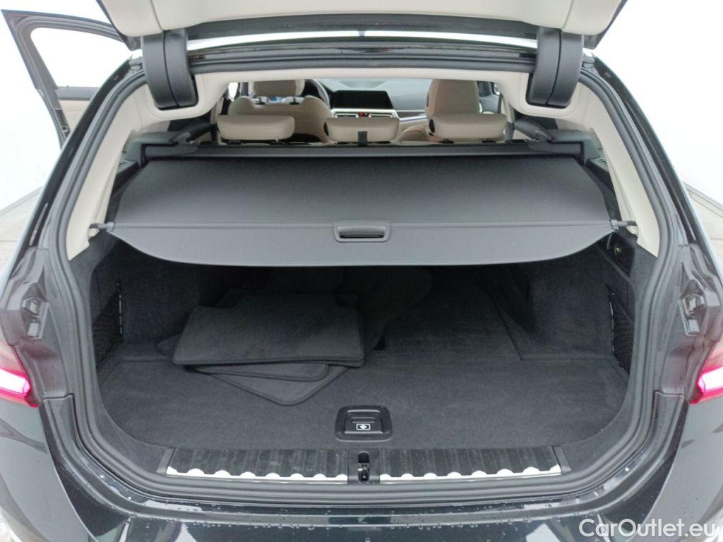 Bmw  Serie 3 BMW 3 Reeks Touring 320d (140 kW) 5d Luxury Line (total options: 12,091 Ex.Vat) #15