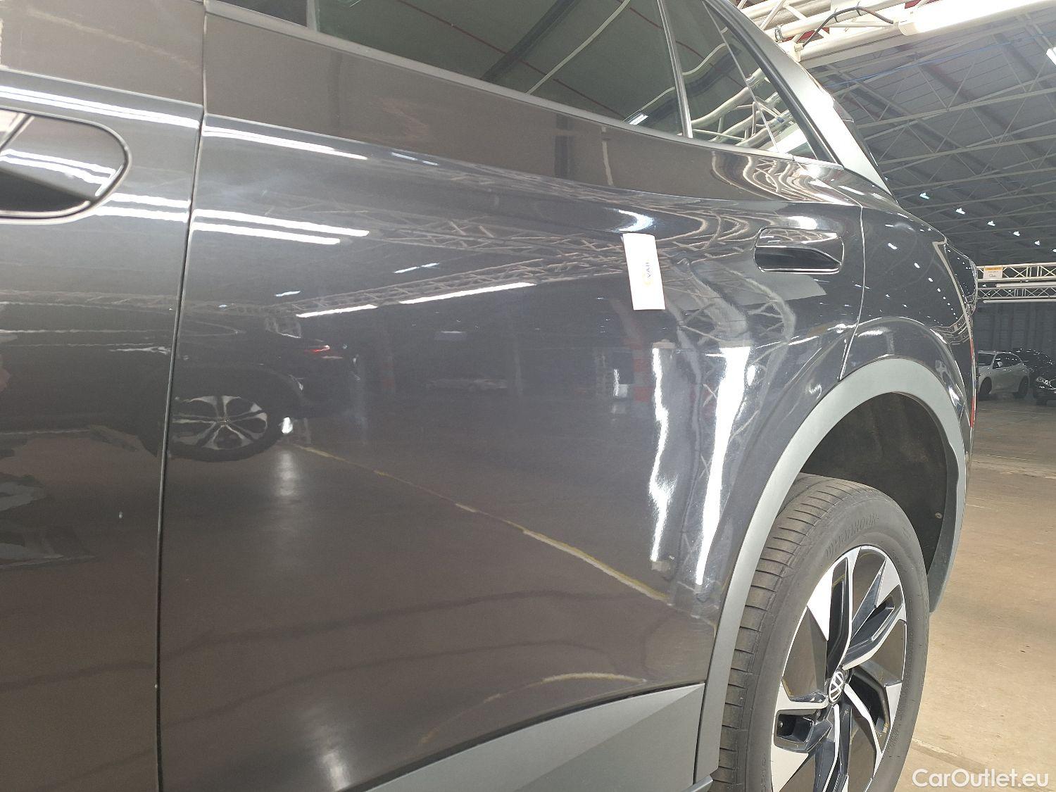 Volkswagen  ID.4 VW,  '20 BEV, Volkswagen  77kWh Pro Life 5d #5