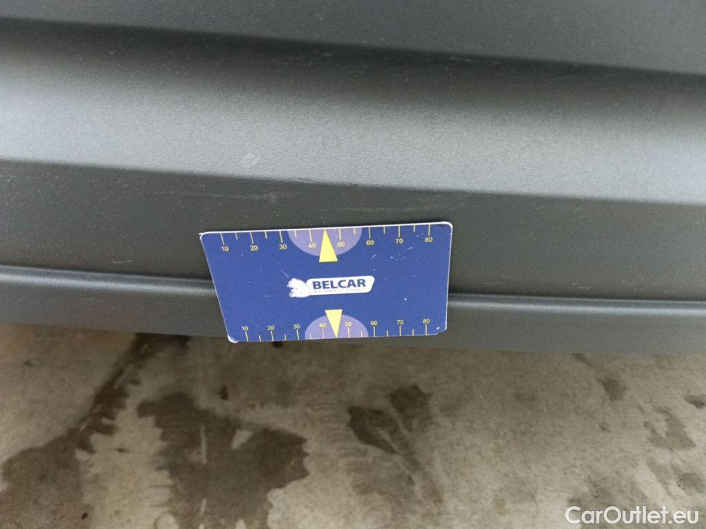 Audi  Q3 Audi  35 TDI S Tronic Business Edition 5d #36