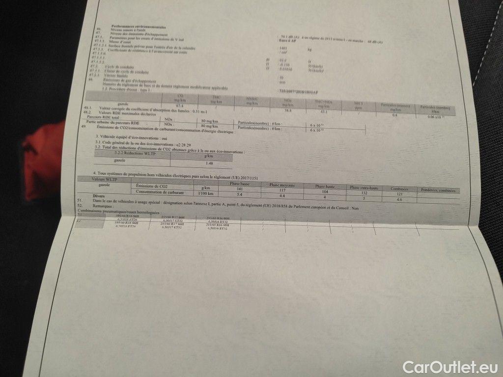 Citroen  C4 Citroën  1.5 BlueHDi 130 S&S EAT8 Shine 5d #12