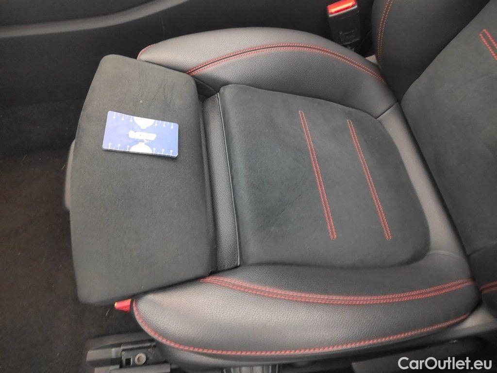 Mercedes  CLA-Klasse Mercedes-Benz CLA Shooting Brake CLA 200 d Business Solution Limited 5d #37