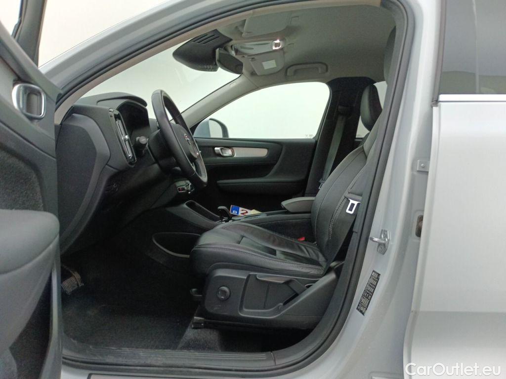 Volvo  XC 40 Volvo XC40 T4 Recharge Geartronic Inscription Expr. 5d #3