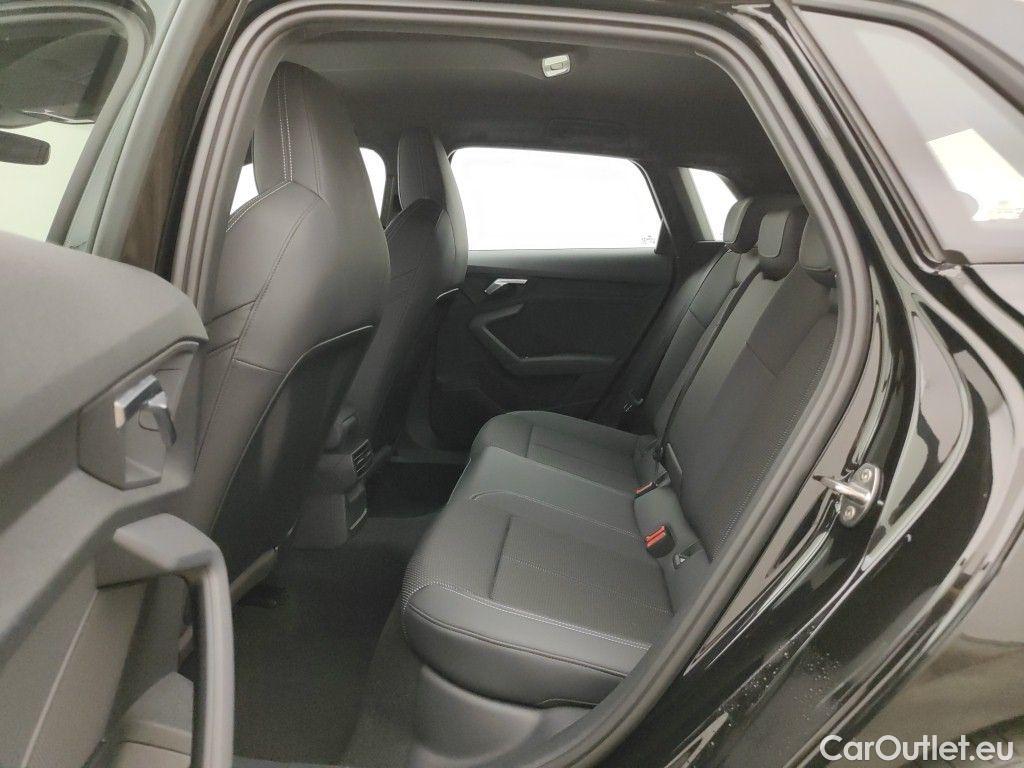 Audi  A3 Audi  Sportback 1.4 40 TFSI e S Line 5d #10