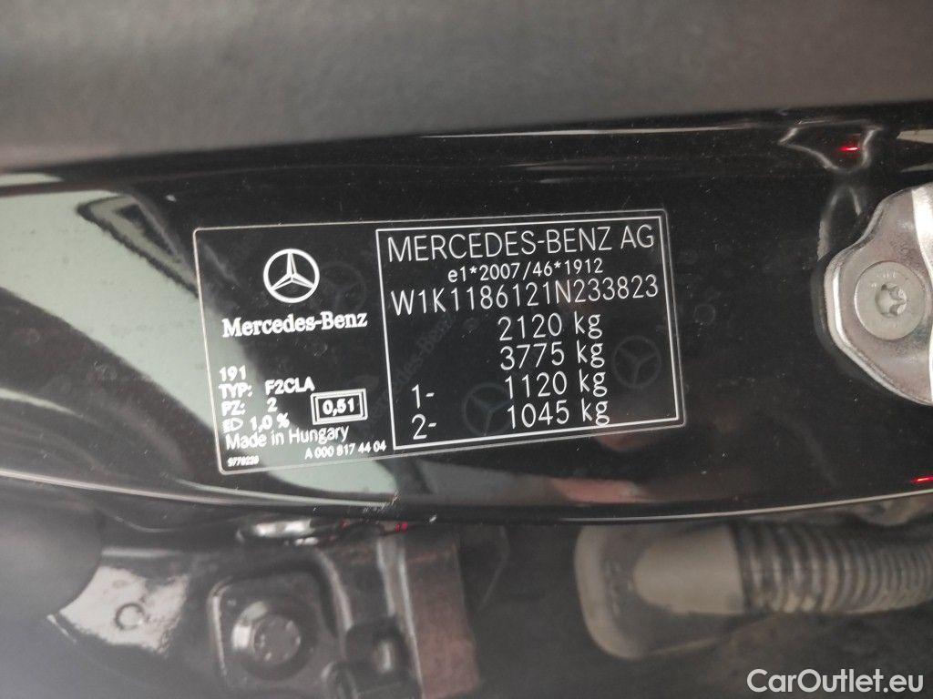 Mercedes  CLA-Klasse Mercedes-Benz CLA Shooting Brake CLA 200 d Business Solution Limited 5d #19